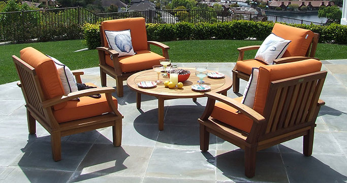 Outdoor patio furniture